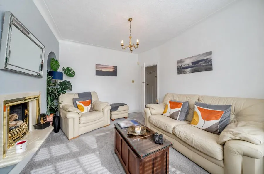 Seale Avenue, Audenshaw, M34, photo 6