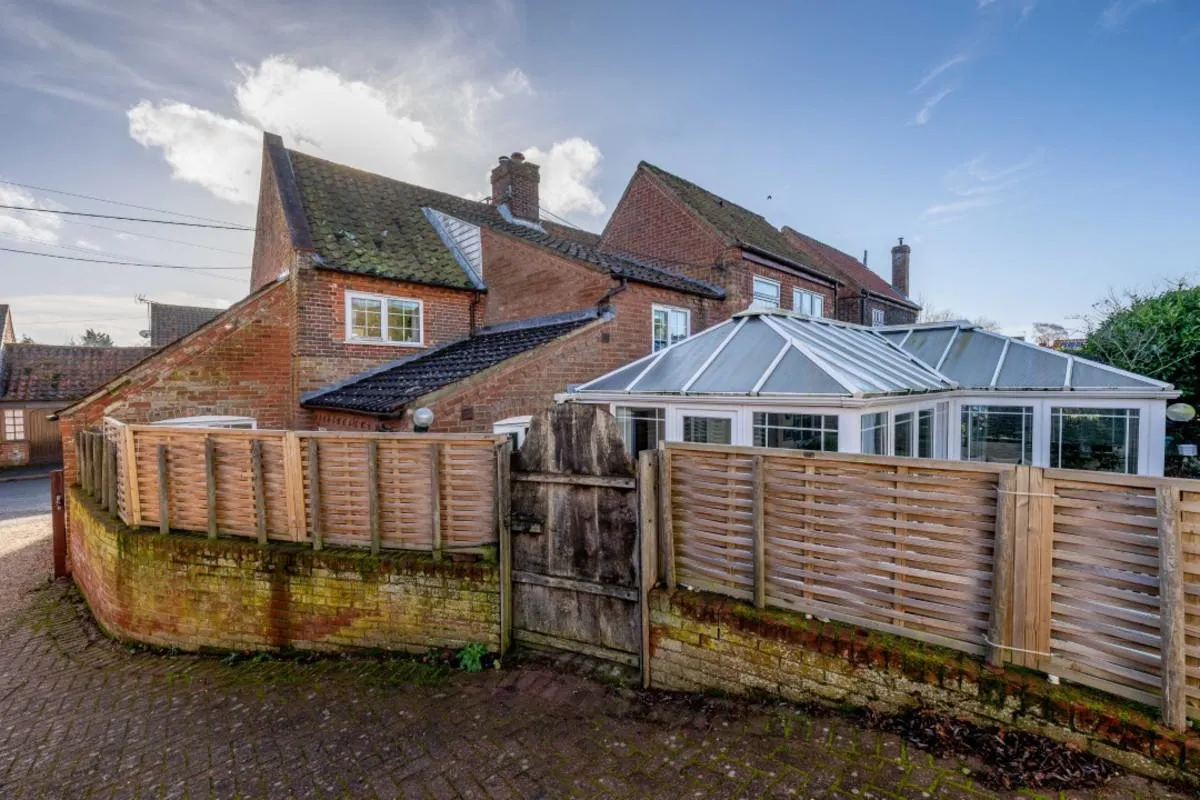 West Street, Fakenham, NR21, photo 27