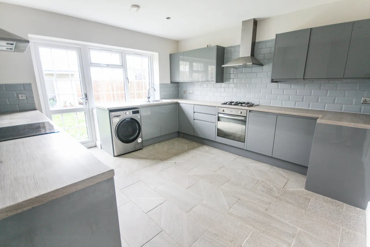 1 bed house to rent, Corporation Road, Chelmsford, CM1
