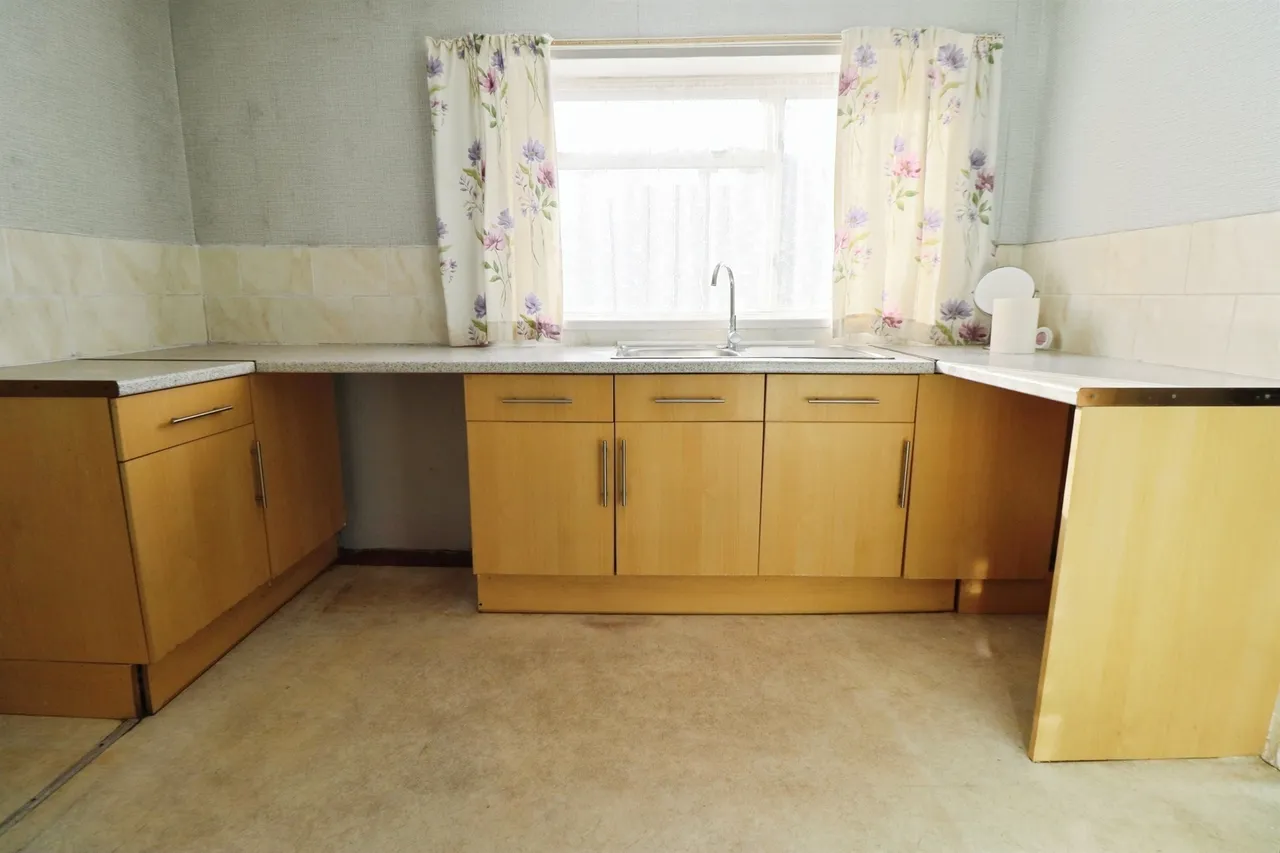 Cowbridge Road West Cardiff, CF5, photo 7