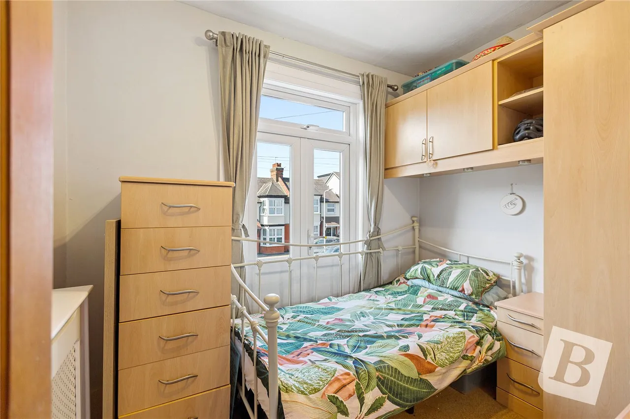 Howard Road, Upminster, RM14, photo 12