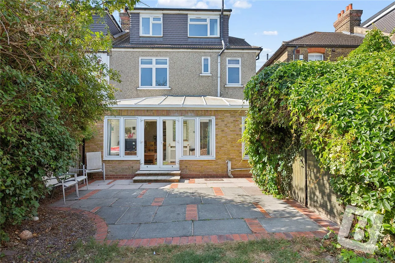 Howard Road, Upminster, RM14, photo 15