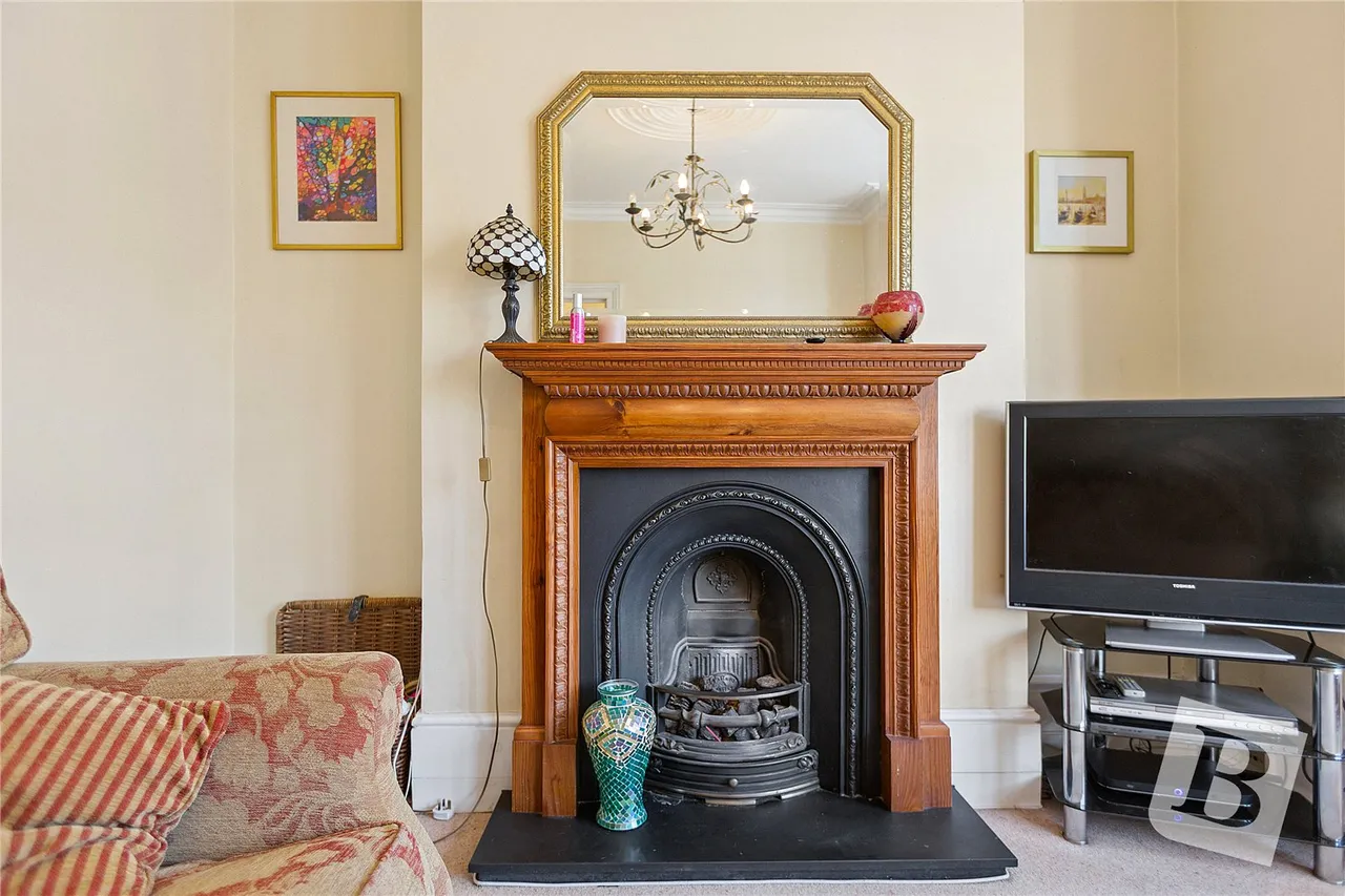 Howard Road, Upminster, RM14, photo 7