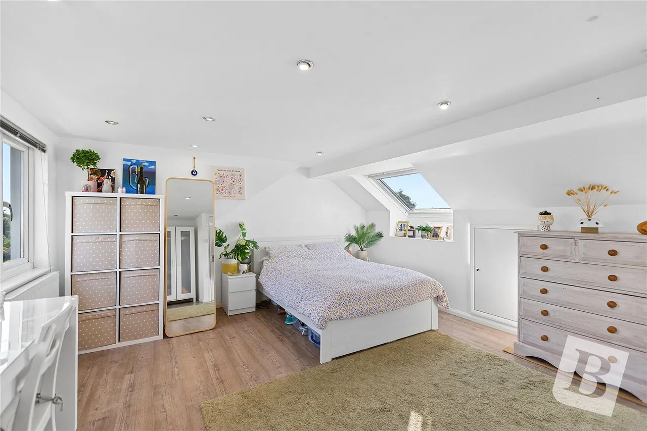 Howard Road, Upminster, RM14, photo 14