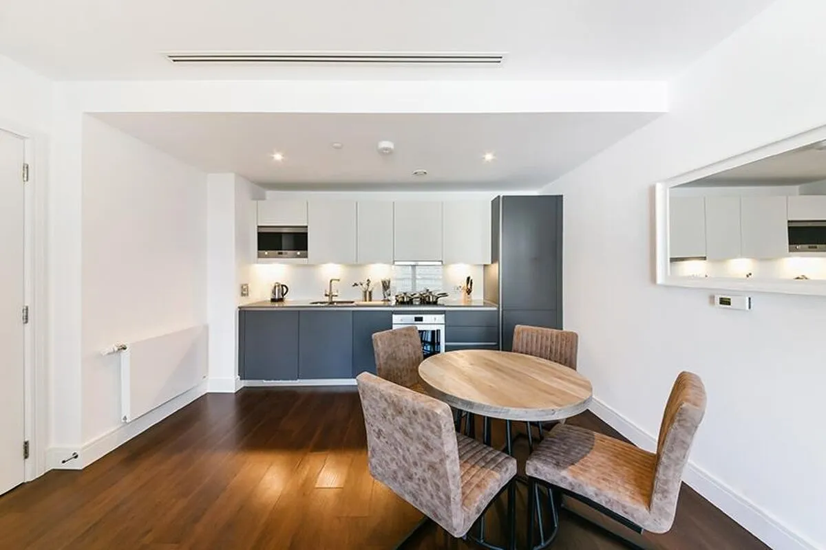 Harbour Way, London, E14, photo 2