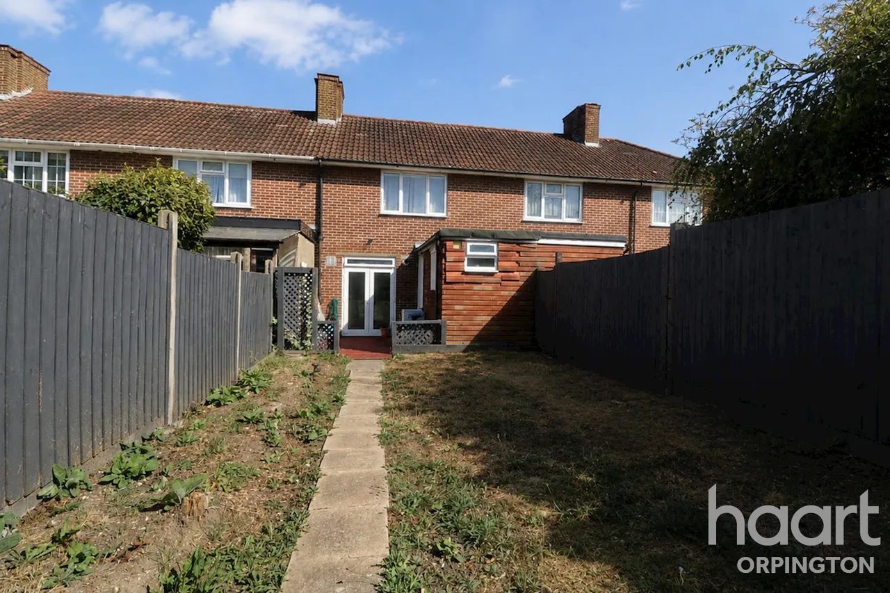 Thursley Road, London, SE9, photo 11
