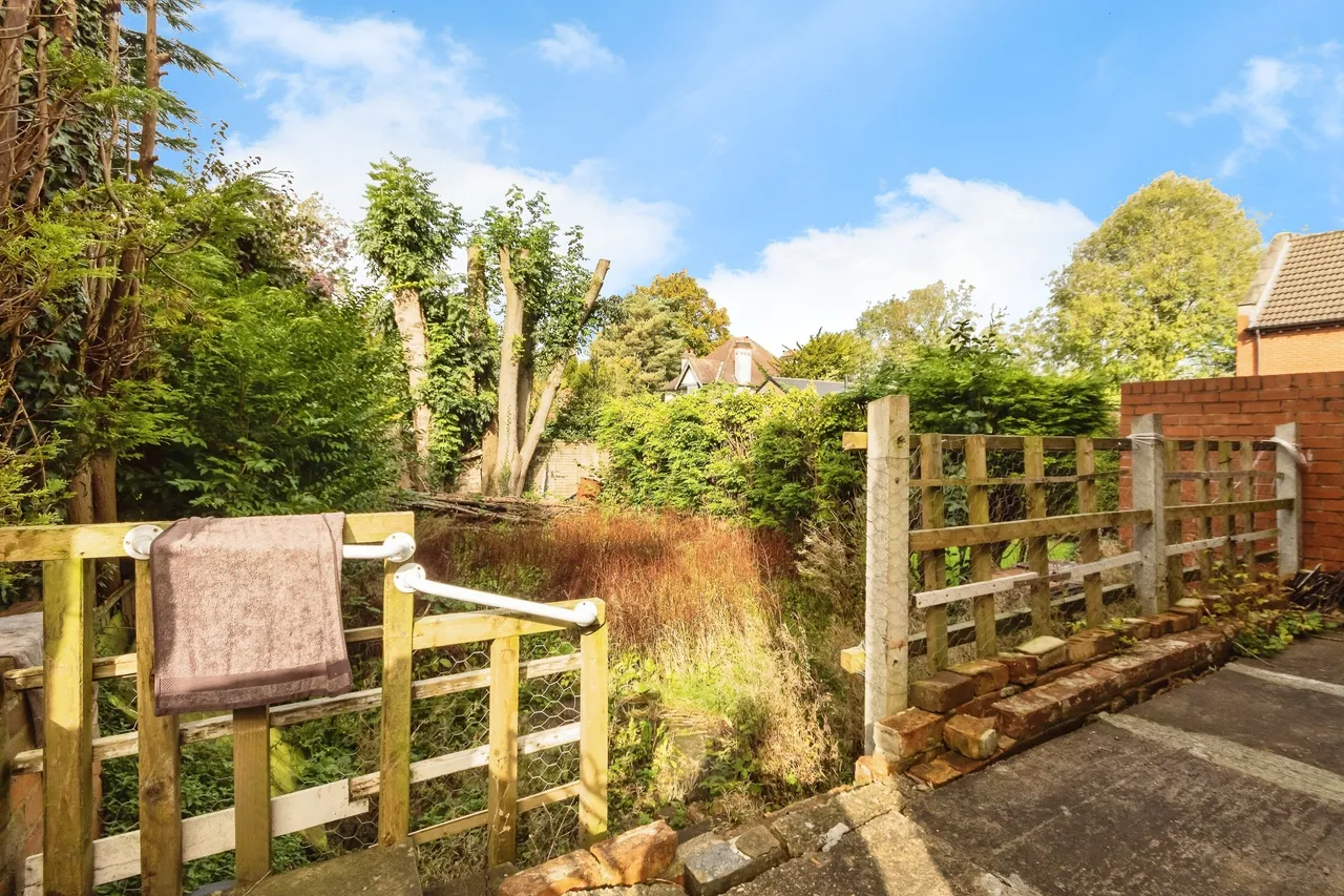 Woodborough Road, Nottingham, NG3, photo 14
