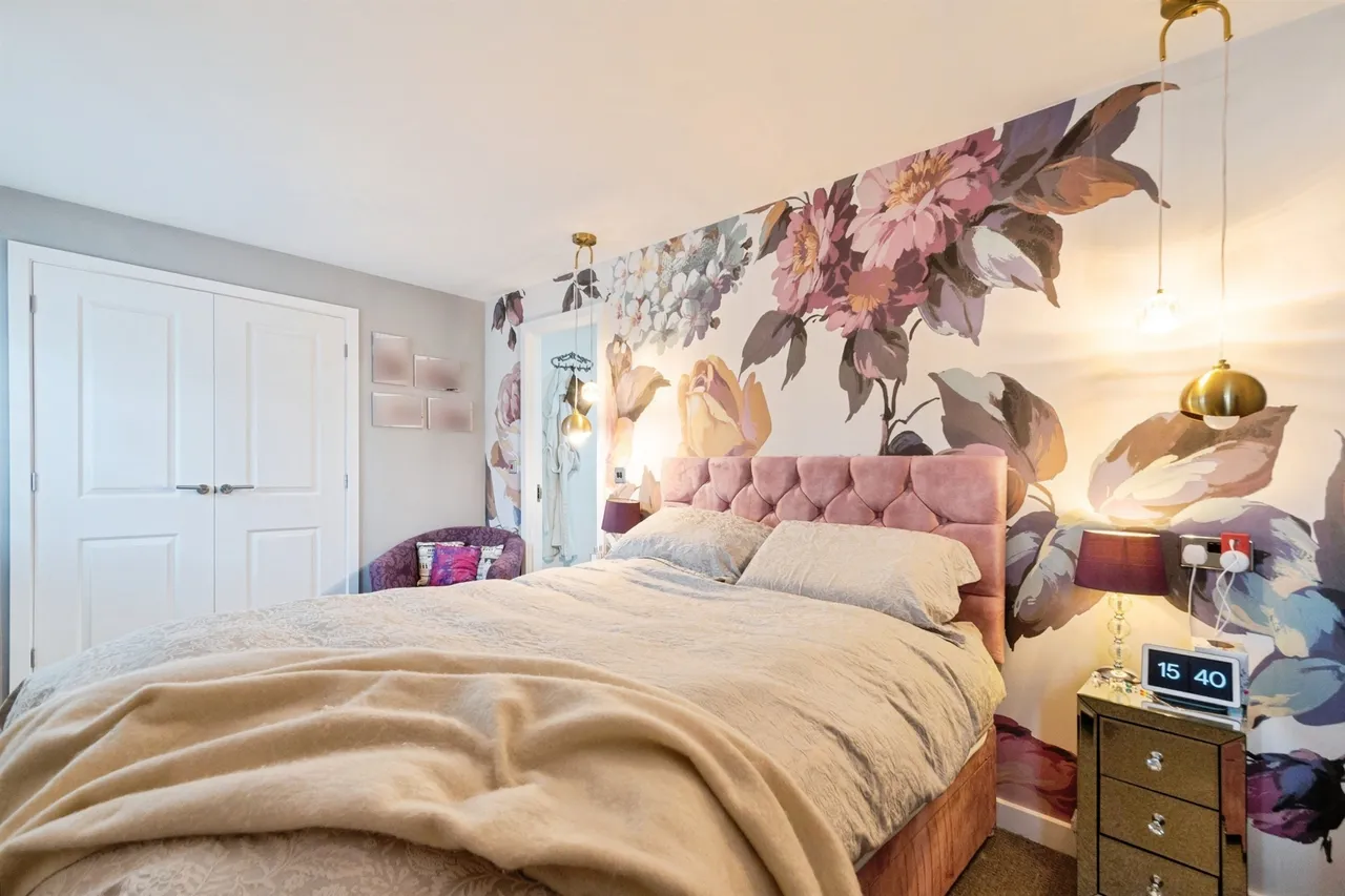 Roundbush Crescent, Caldicot, NP26, photo 11