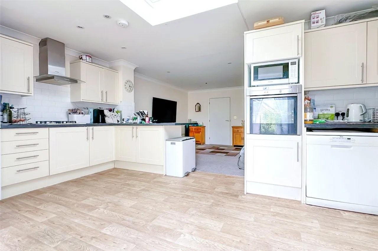 Rustington, Littlehampton, BN16, photo 4
