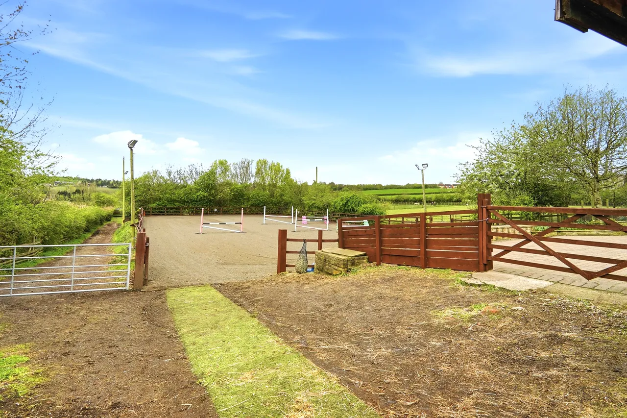 Whitehall Road, Leeds, LS12, photo 38