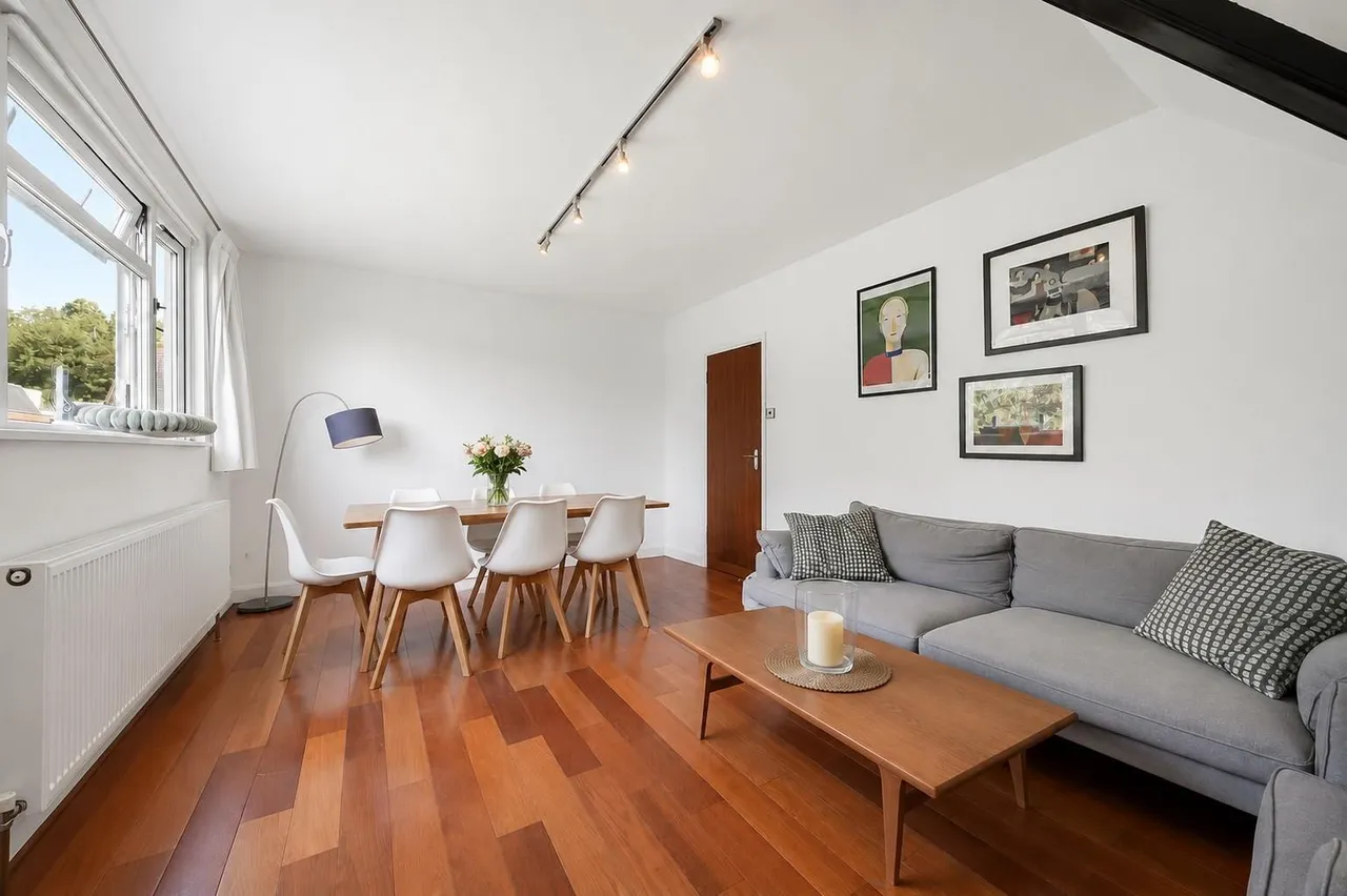 Daleham Gardens, Hampstead, London NW3 5BY, photo 17