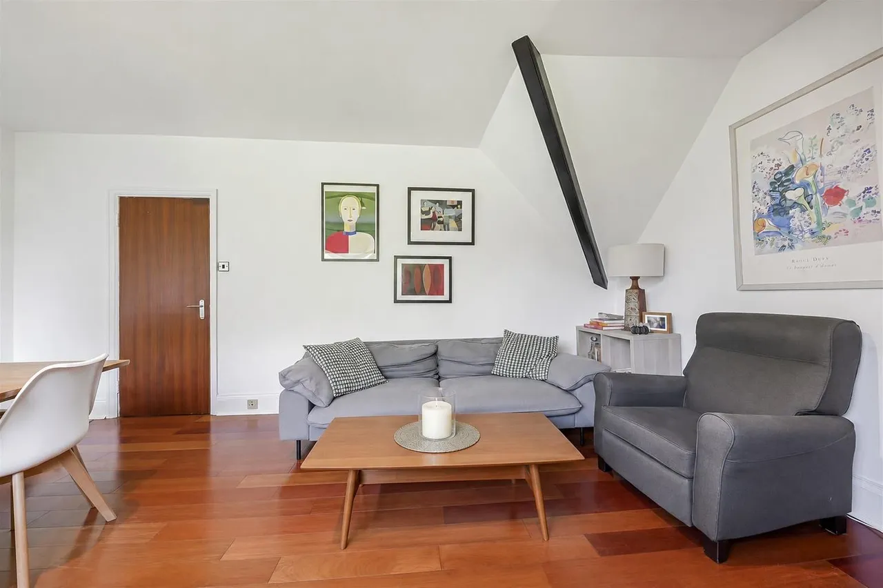 Daleham Gardens, Hampstead, London NW3 5BY, photo 18