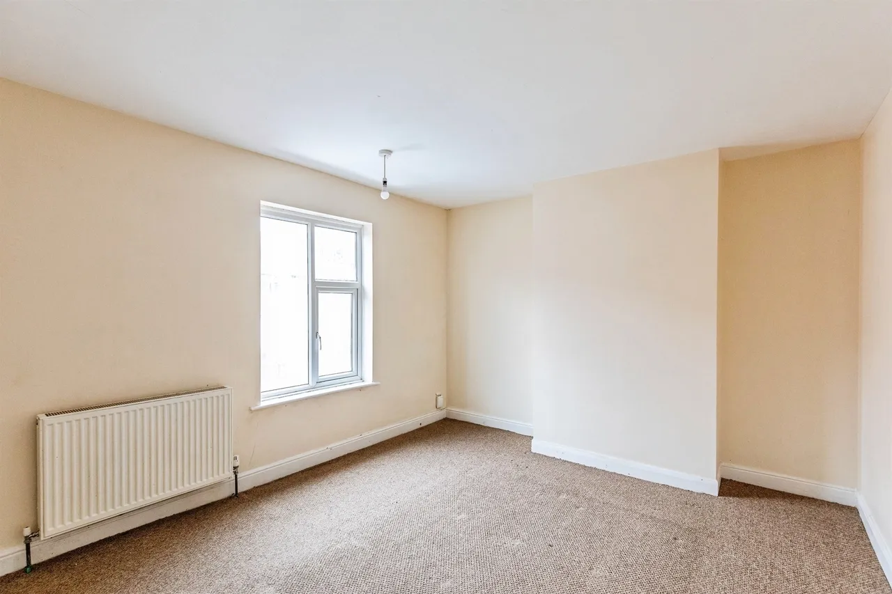 Wood Street, Kettering, NN16, photo 8