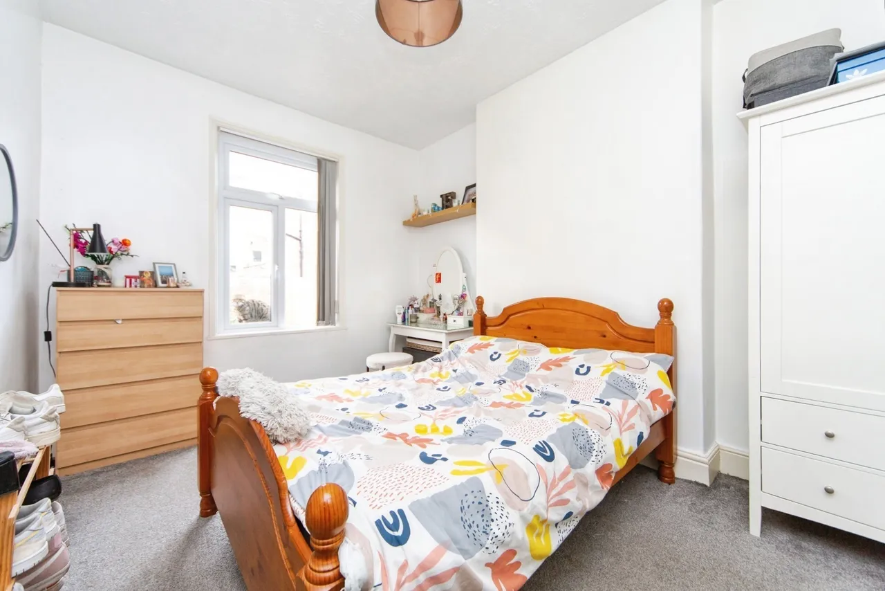 Bessborough Road, Prenton, CH43, photo 8