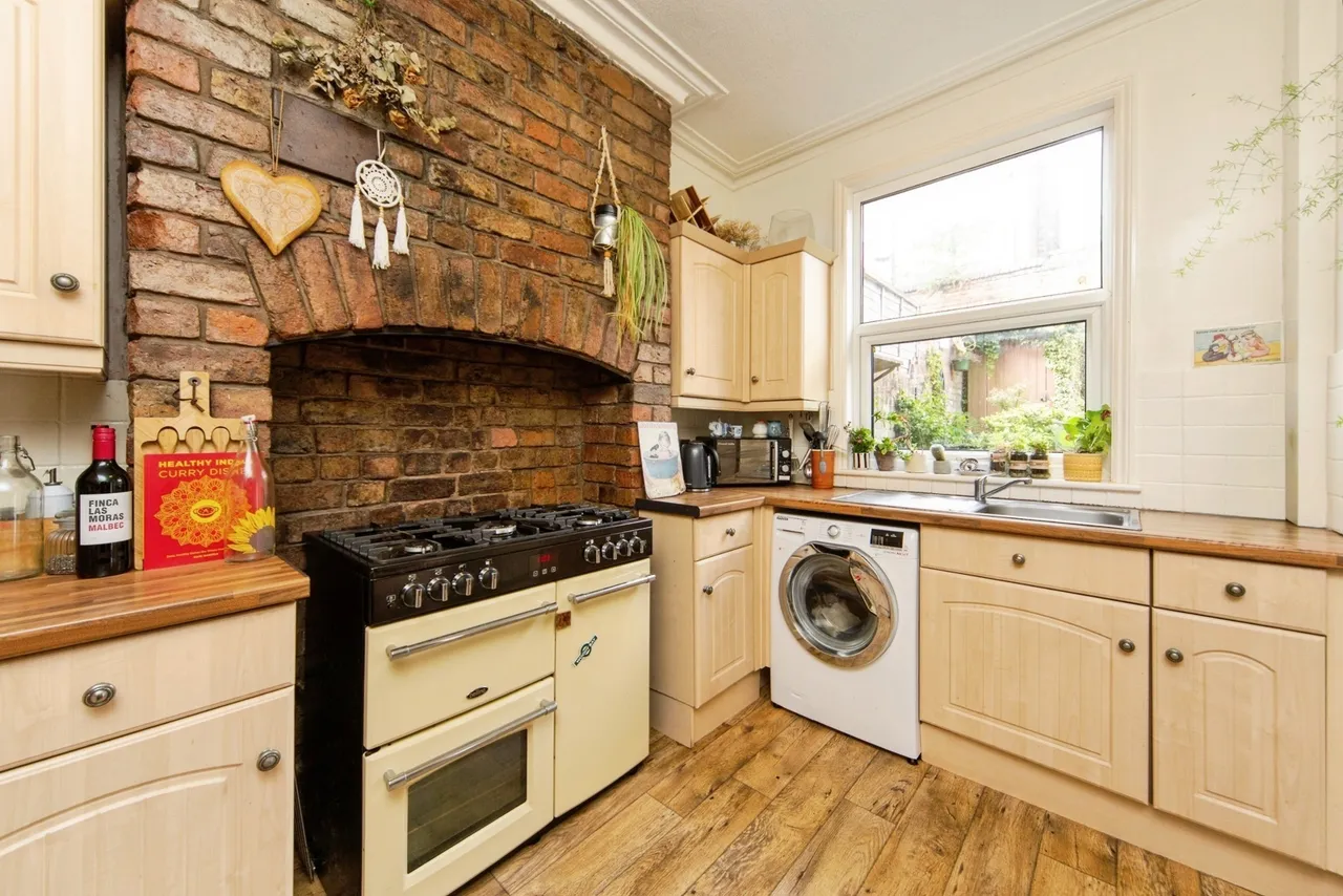 Bessborough Road, Prenton, CH43, photo 5