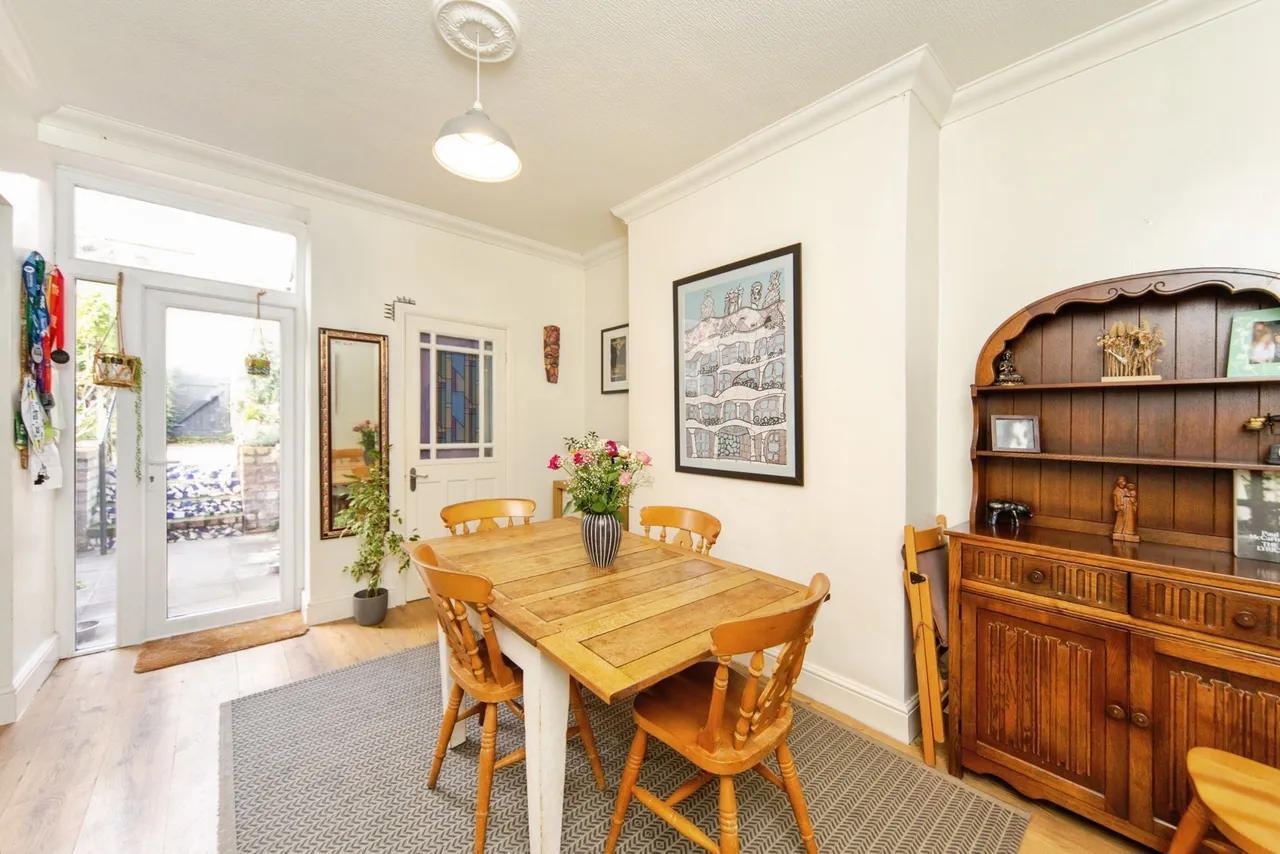 Bessborough Road, Prenton, CH43, photo 4