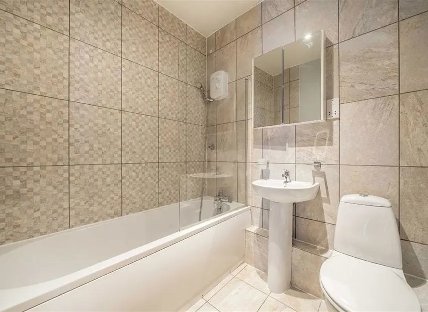 Newington Causeway, Borough, SE1, photo 5