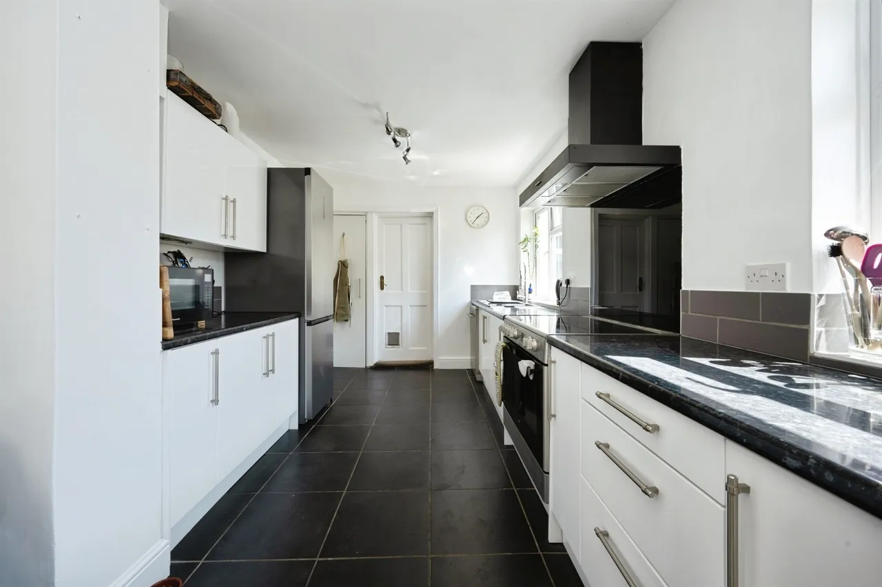 Brookfield Road, Bedford, MK41, photo 6