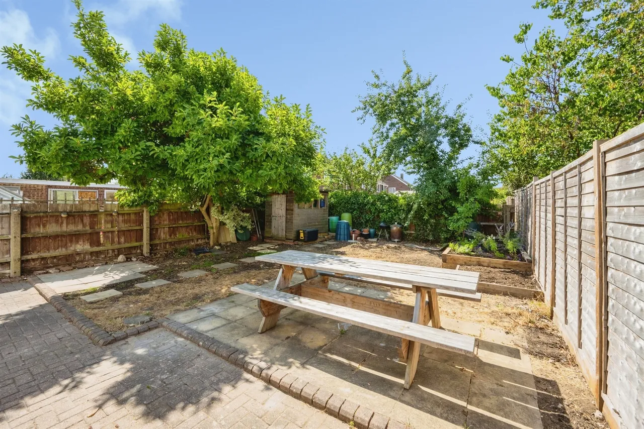 Brookfield Road, Bedford, MK41, photo 18