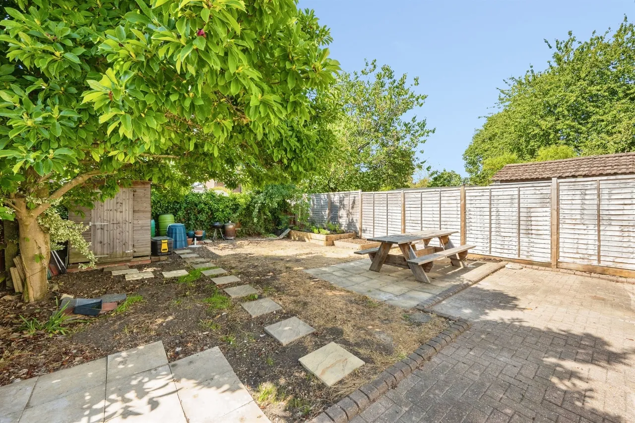 Brookfield Road, Bedford, MK41, photo 19