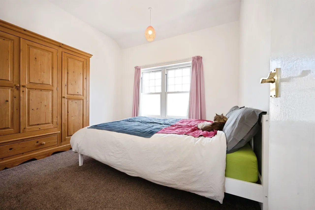 Brookfield Road, Bedford, MK41, photo 10