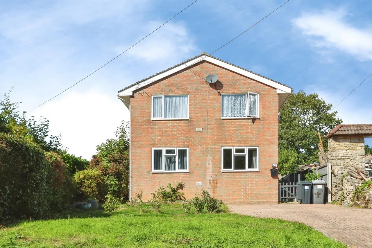 Poole Lane, Bournemouth, BH11, photo 11