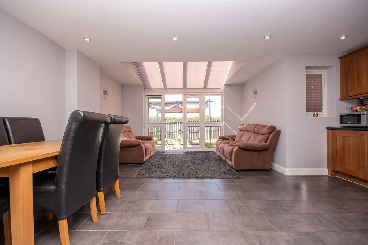 Orchard Close, Kettering, NN14, photo 6