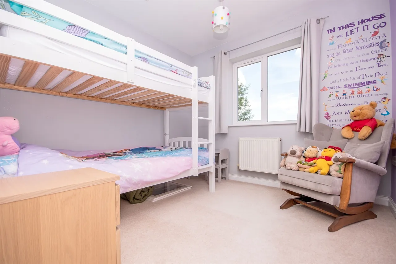 Orchard Close, Kettering, NN14, photo 12