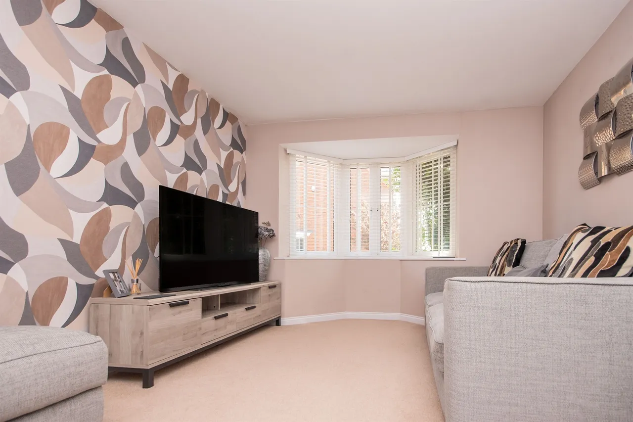 Orchard Close, Kettering, NN14, photo 4