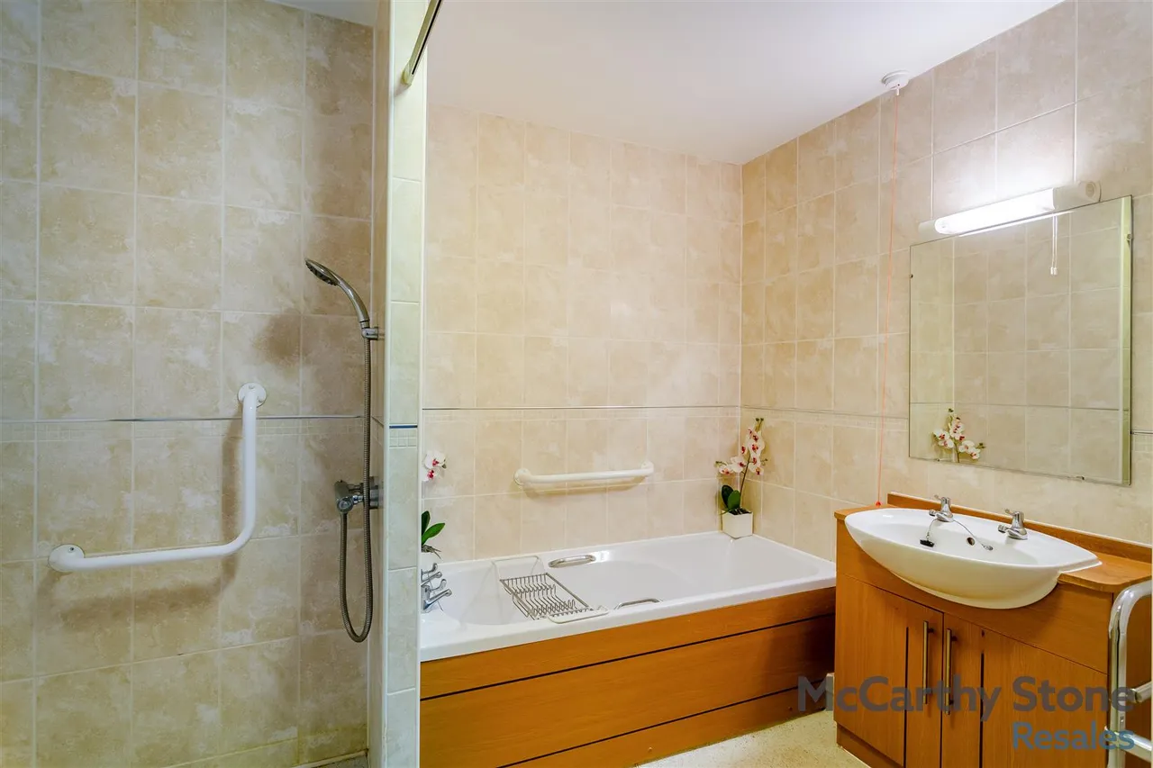 Malpas Road, Northallerton, DL7, photo 7