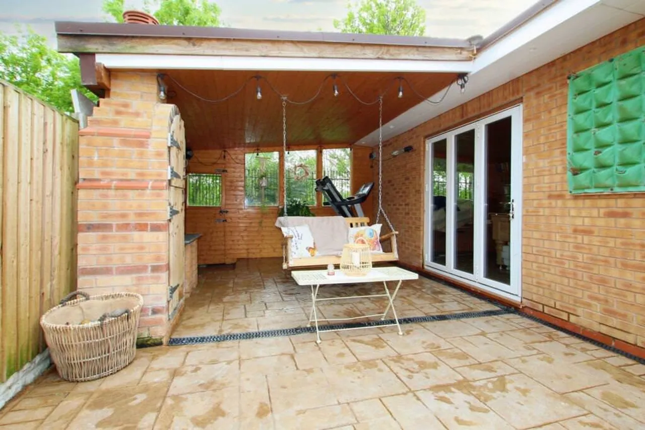 Bryn Road, Ashton-In-Makerfield, Wigan, Wigan, WN4 8BU, photo 20