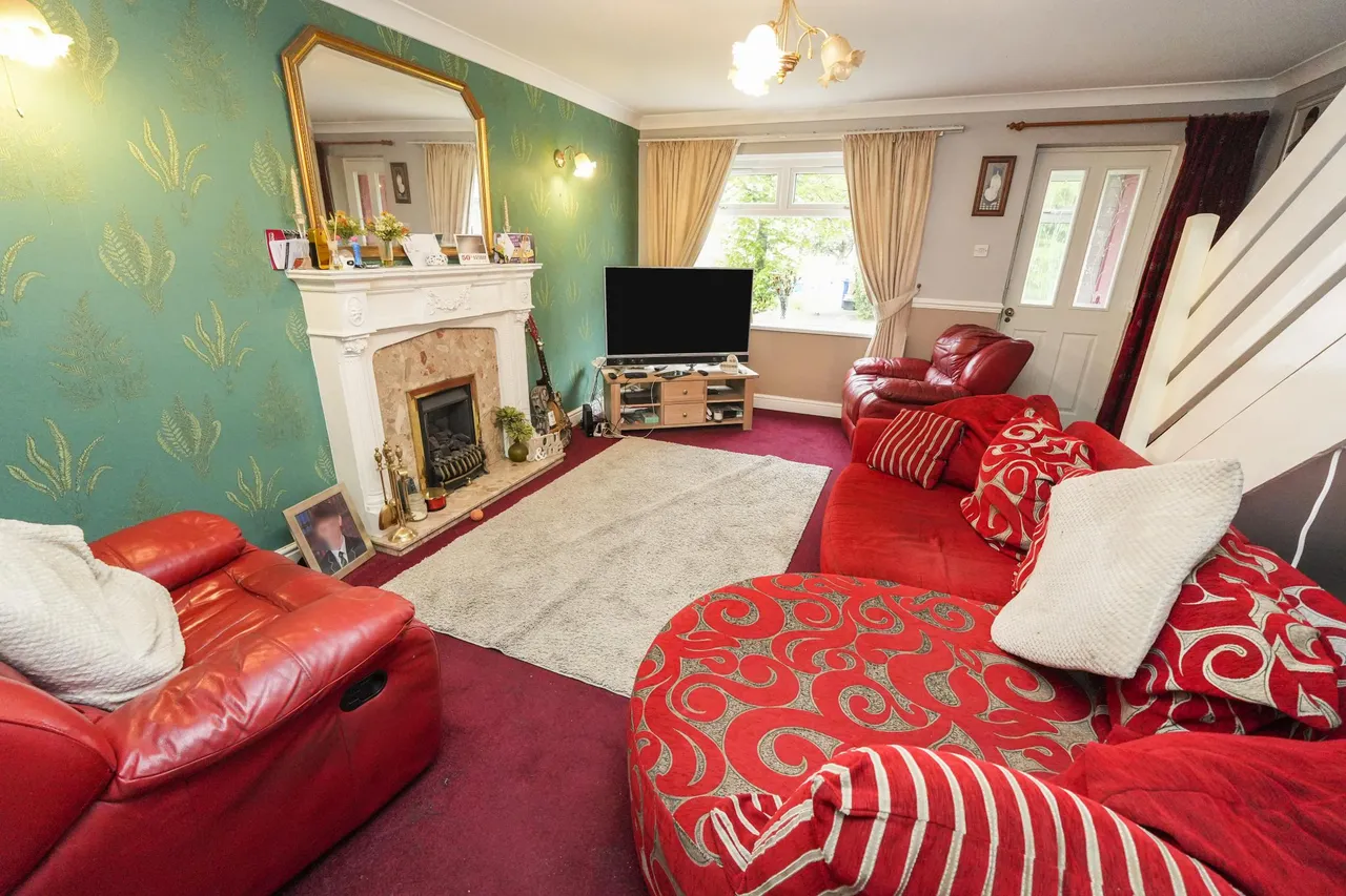 Wiltshire Drive, Halesowen, B63, photo 5