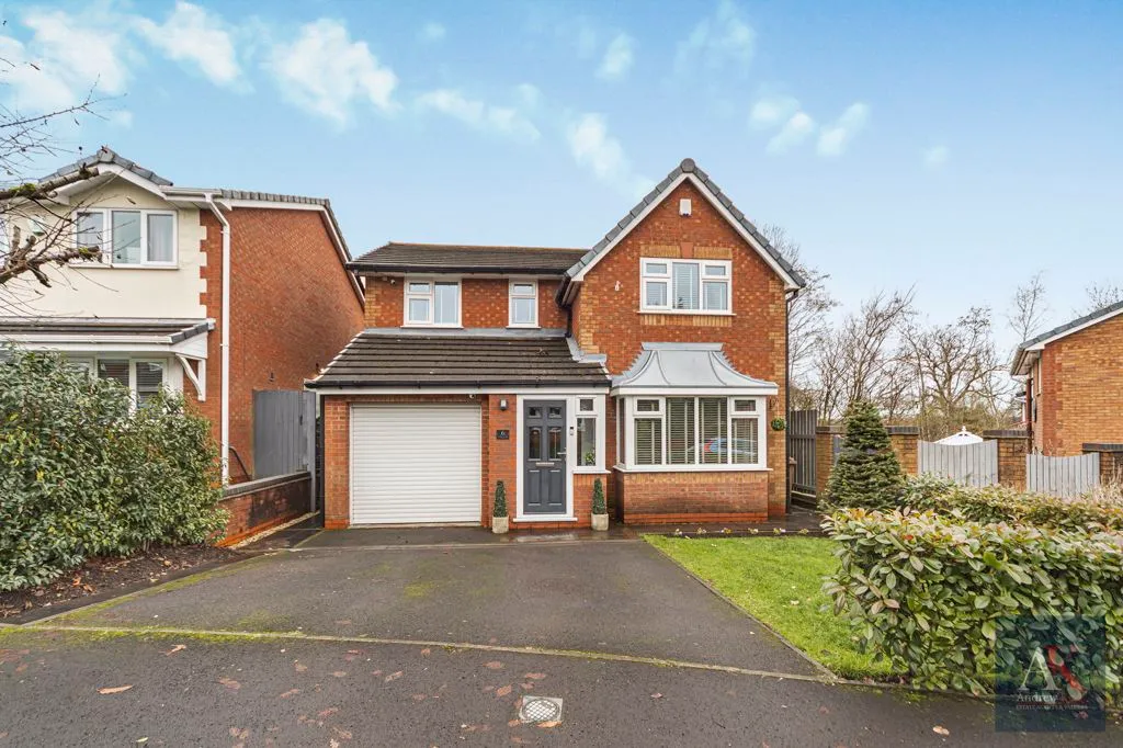 Badger Close, Rochdale OL16 4QR, photo 2