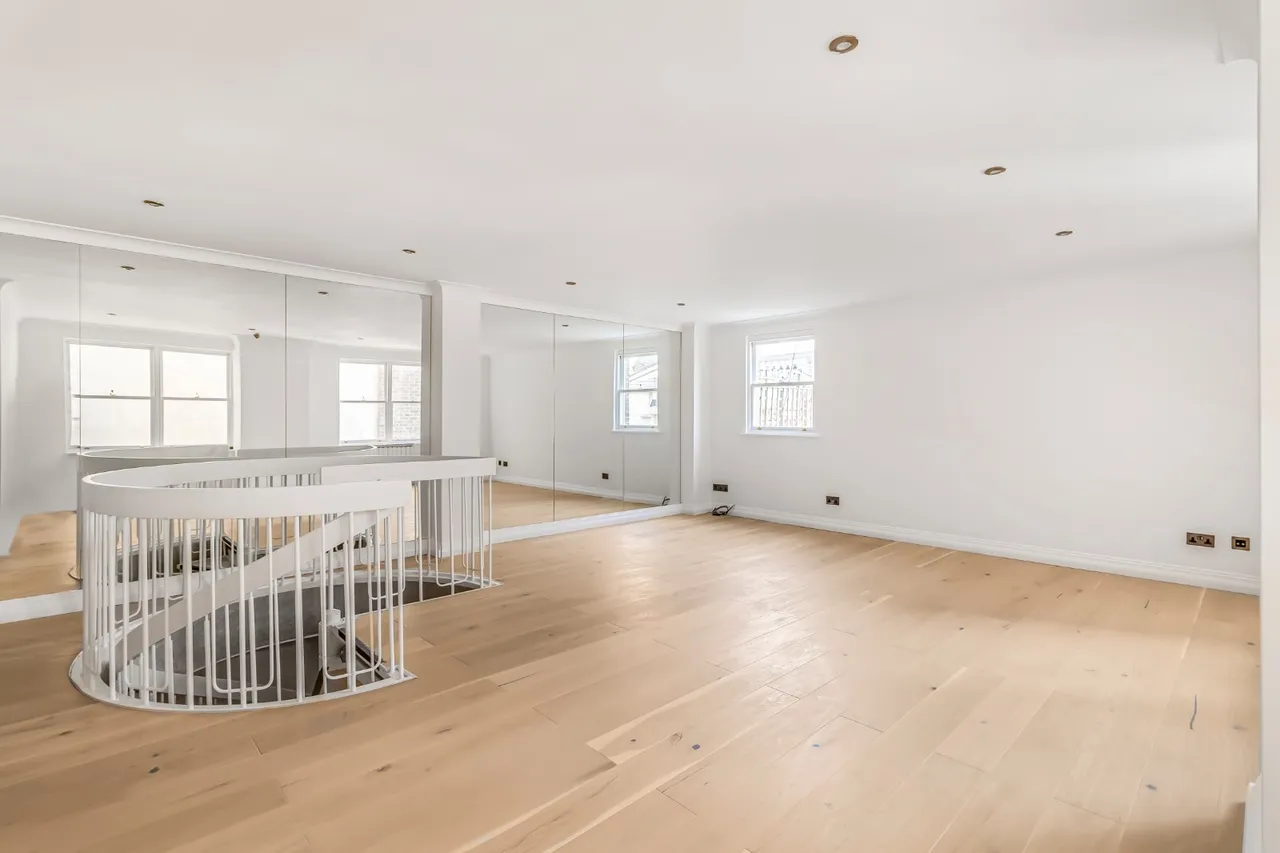 2 bed flat for sale — Queen's Gate, South Kensington, London, SW7