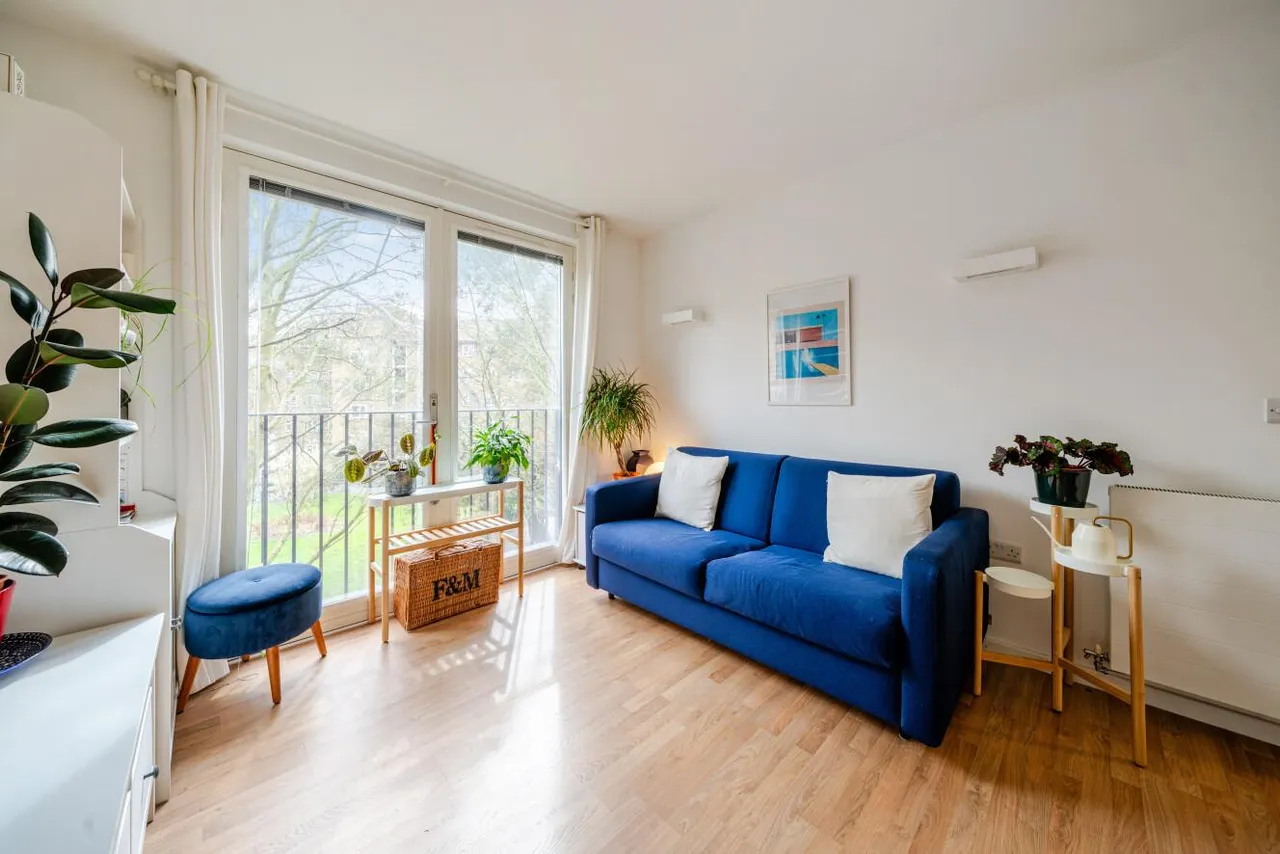 1 bed flat for sale, Sail Street, Kennington, SE11