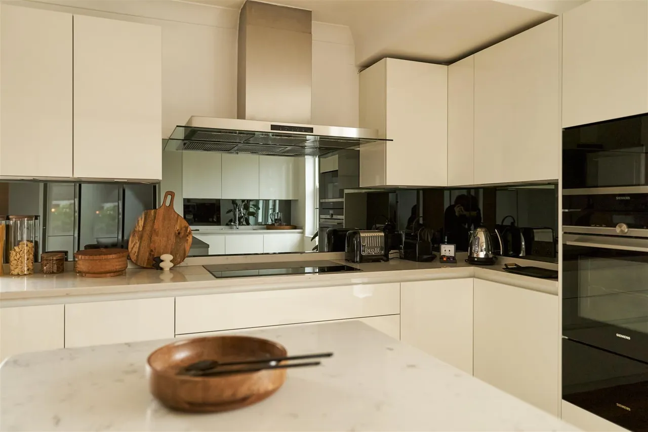Randolph Avenue, Maida Vale, London, W9 1DW, photo 9