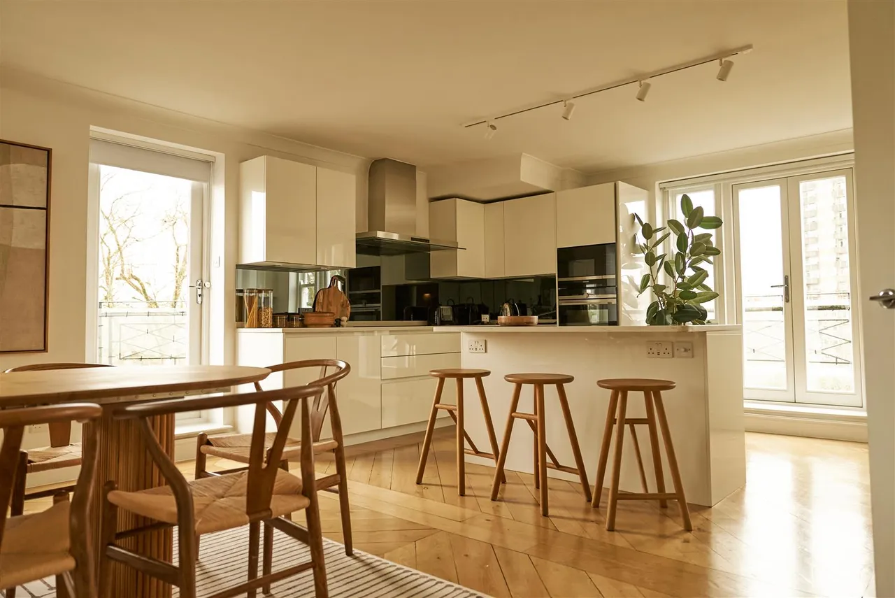 Randolph Avenue, Maida Vale, London, W9 1DW, photo 6