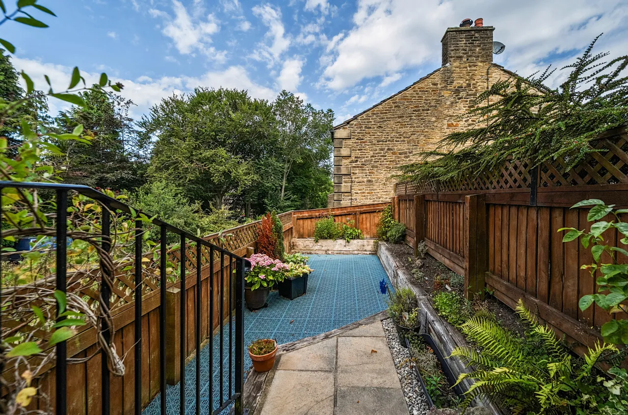 Townley Mews, Carleton, BD23, photo 16
