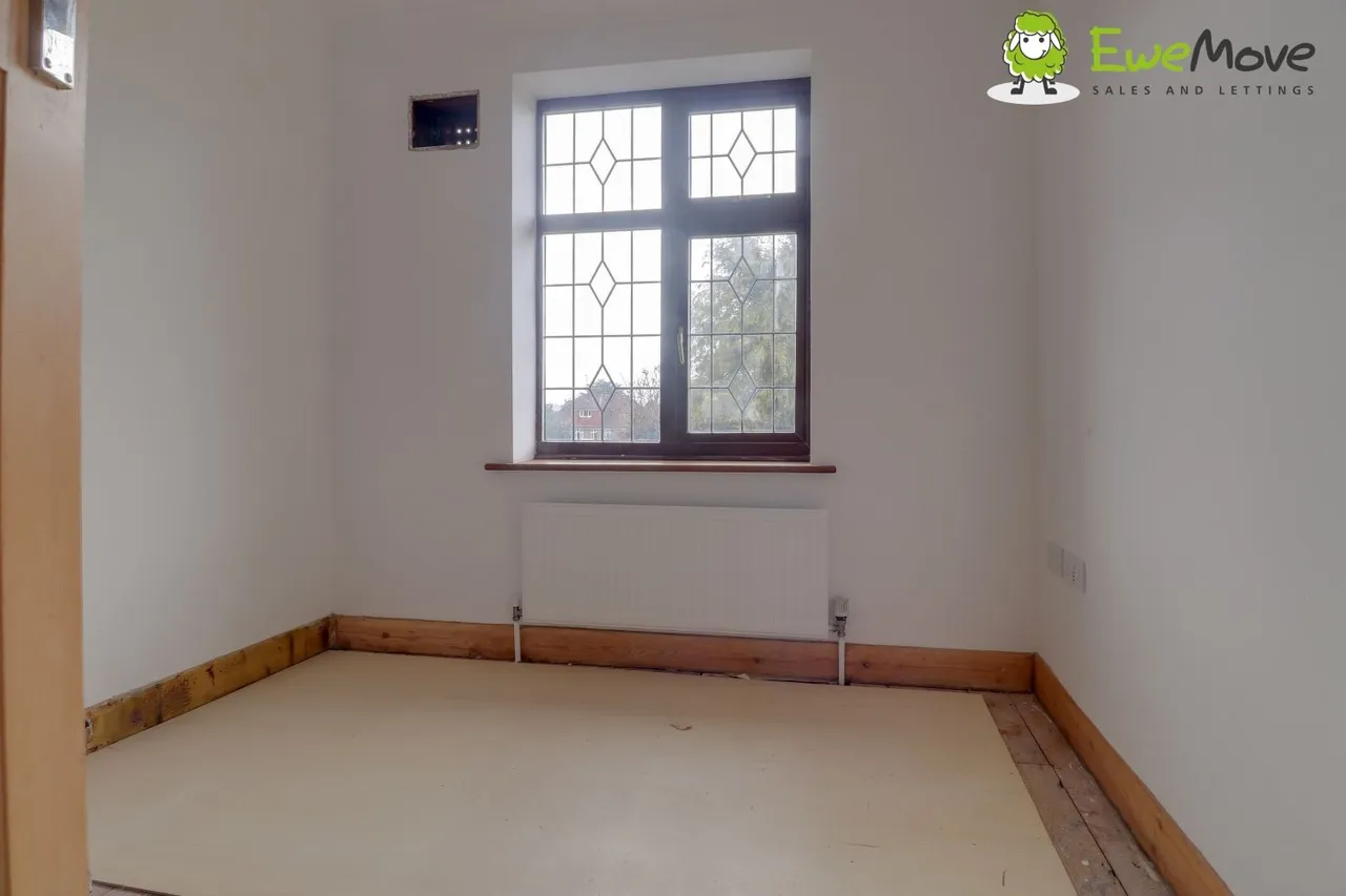 Elmwood Crescent, Luton, LU2, photo 14