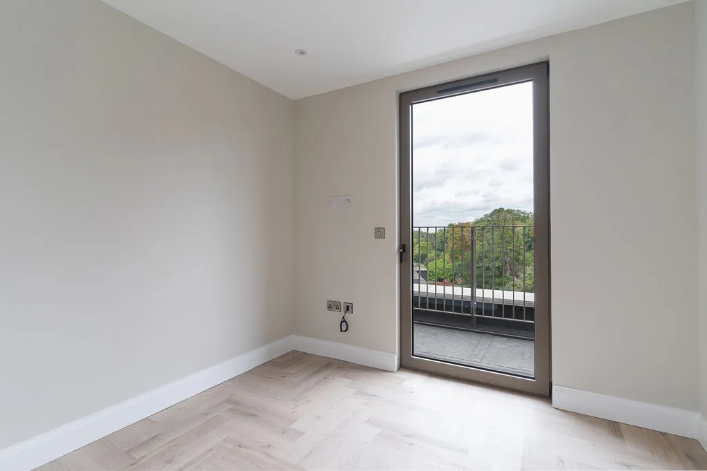 1 Smitham Bottom Lane, Purley CR8 3DE, photo 13