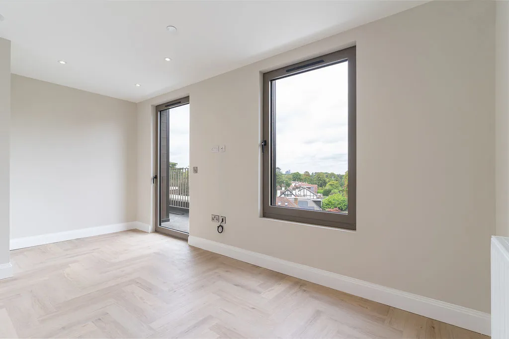 1 Smitham Bottom Lane, Purley CR8 3DE, photo 11