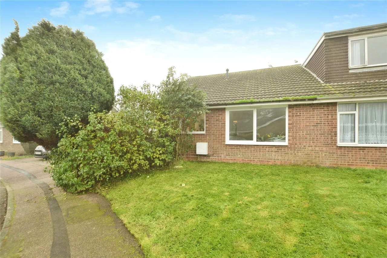 Fern Close, Hawkinge, Folkestone, Kent, CT18, photo 16
