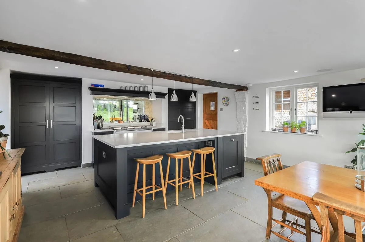 Lippen Lane, Warnford, SO32, photo 6