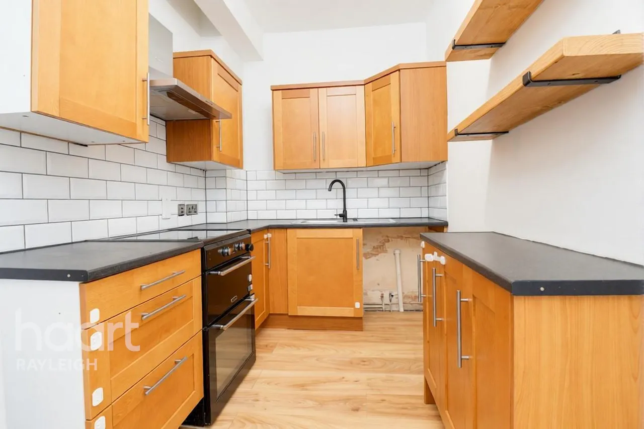 Arterial Road, Leigh-on-Sea, SS9, photo 5