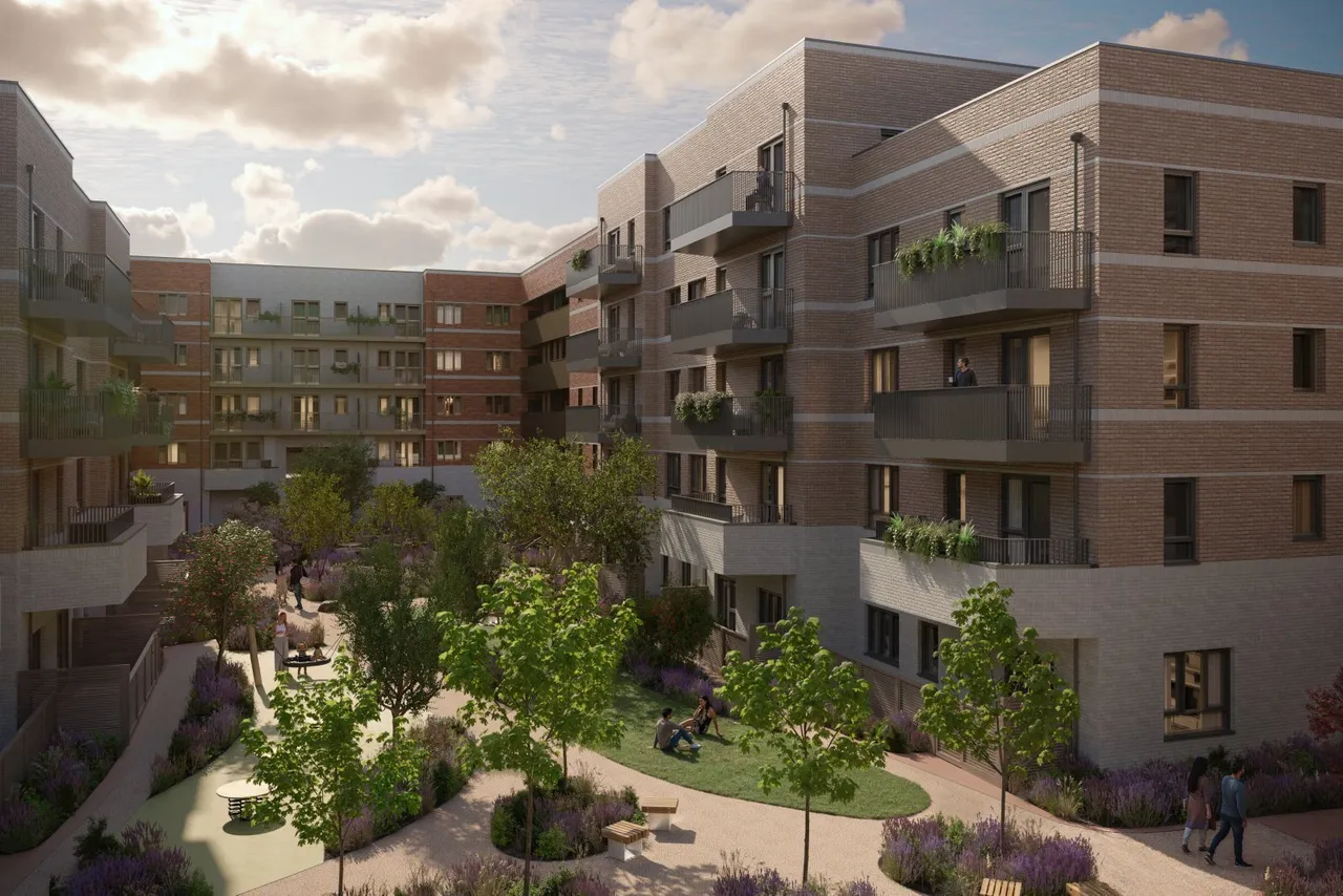 London Square, Twickenham, TW2, photo 5