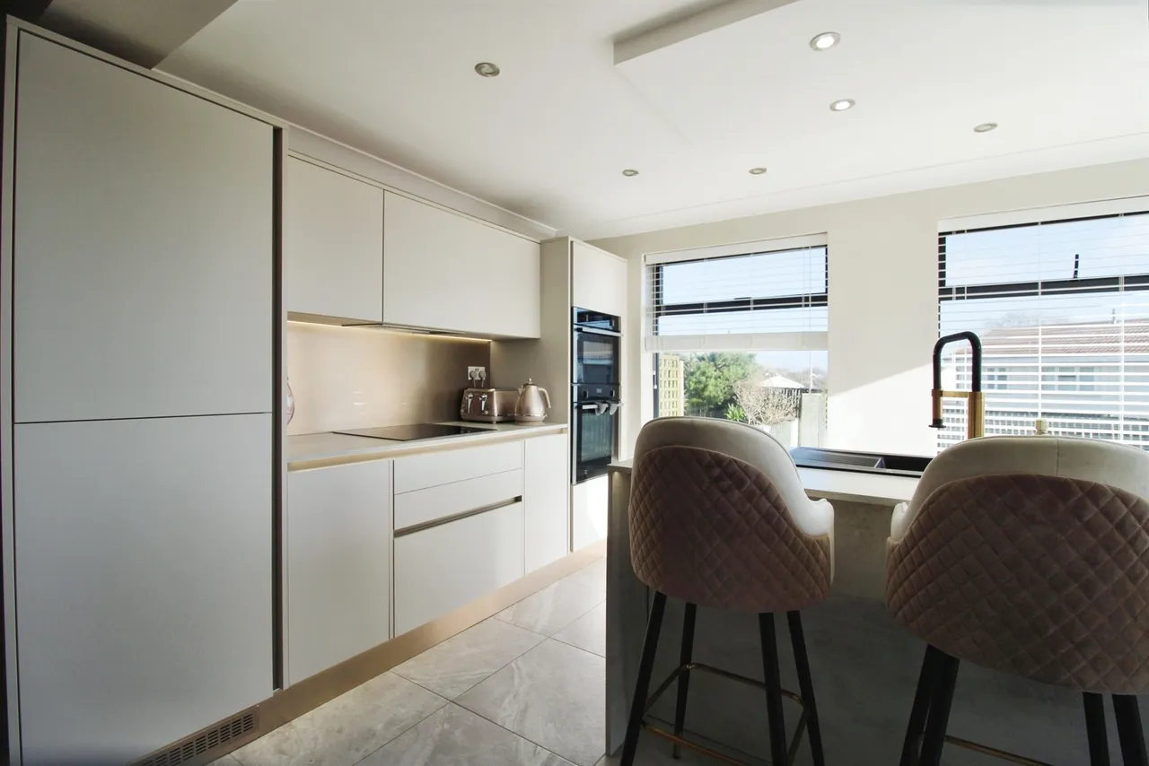 Ty Fry Gardens, Cardiff, CF3, photo 9