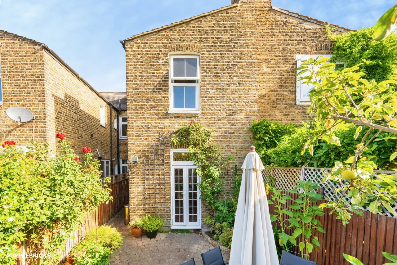 Oxford Gardens, London, W4, photo 18