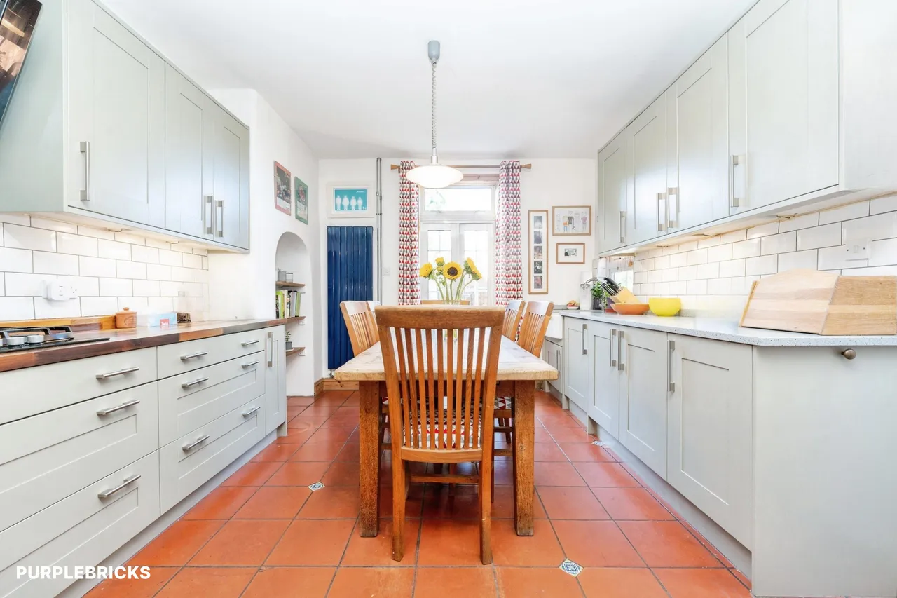 Oxford Gardens, London, W4, photo 8