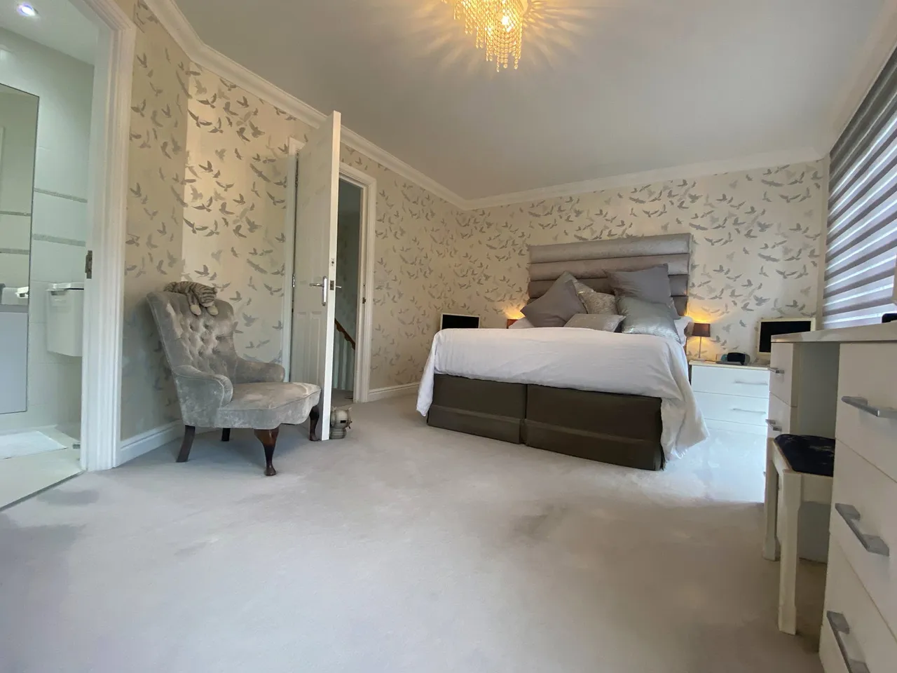 The Village, Caterham, Surrey, photo 9