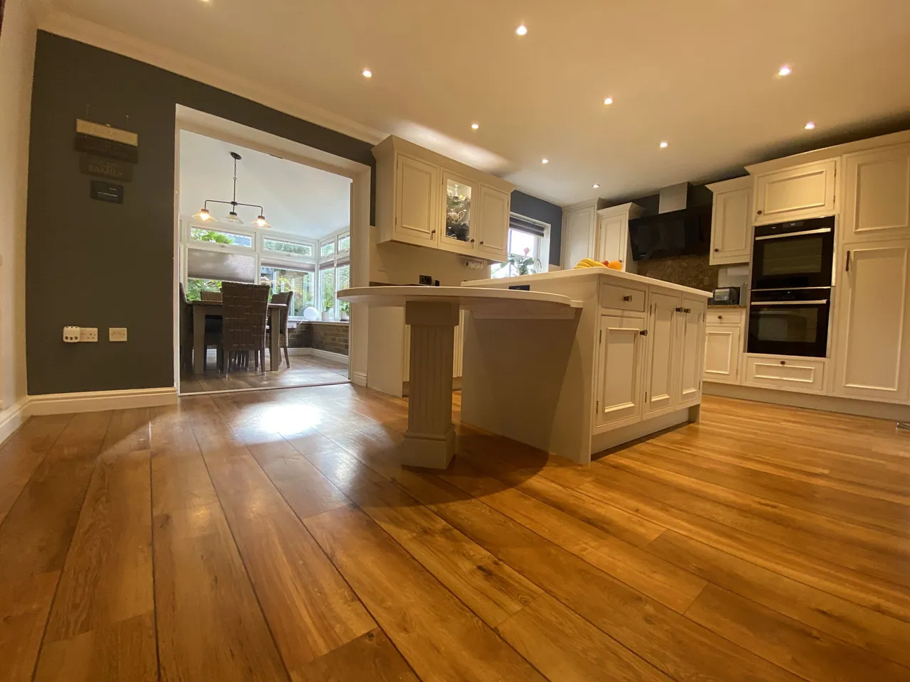 The Village, Caterham, Surrey, photo 4
